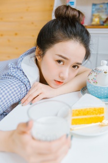 GOGO亚洲肉体艺术